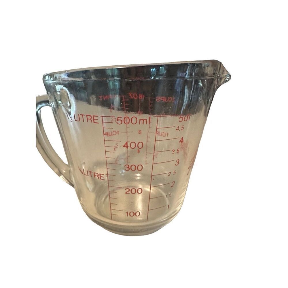 Vintage Anchor Hocking Fire King #498 2 Cup Glass Measuring Cup D Handle USA